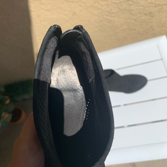 Camper Miriam Perforated Black leather blue heel booties 7.5-8 (European 38) - Picture 14 of 16